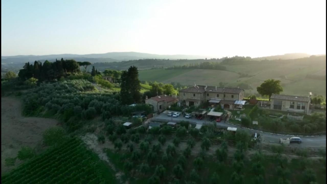 Vittoria Chianti Vacations Apartment Poggibonsi Luaran gambar